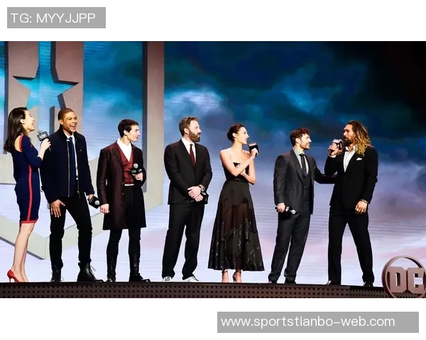 全员集结开拓者发布球队签名明信片利拉德与杨瀚森亲笔签名亮相